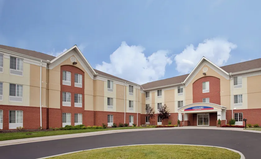 Candlewood Suites Kansas City by IHG - Image 1