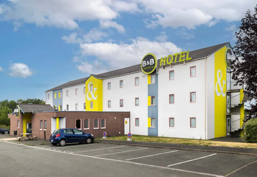 B&B HOTEL Angers 2 Université - Image 1