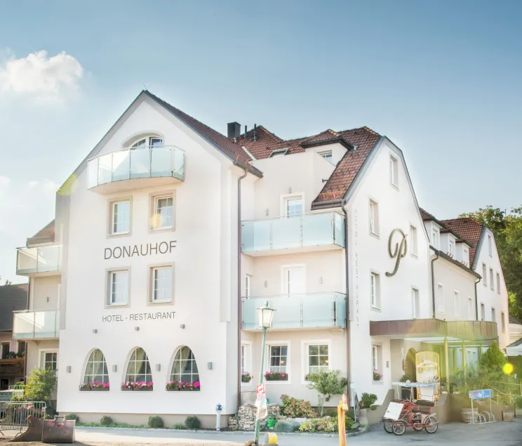 Hotel Donauhof - Image 1
