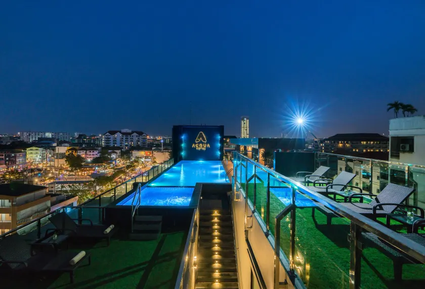 Acqua Hotel - Image 1