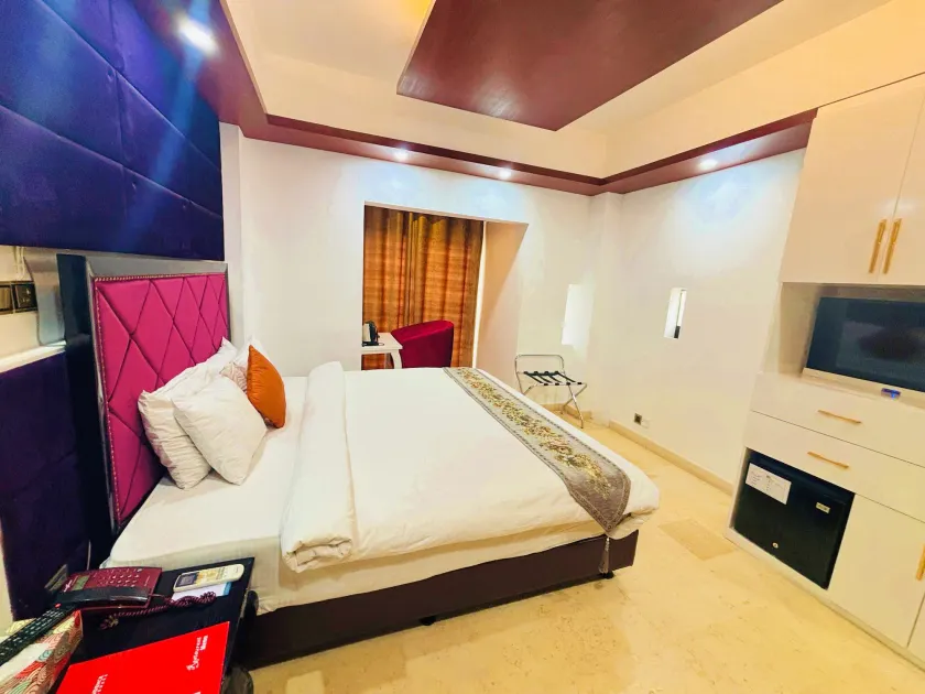 The Elite Residence Dhaka. - Image 1