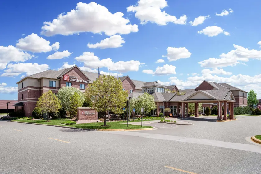 Hilton Garden Inn Minneapolis - Maple Grove - Image 1