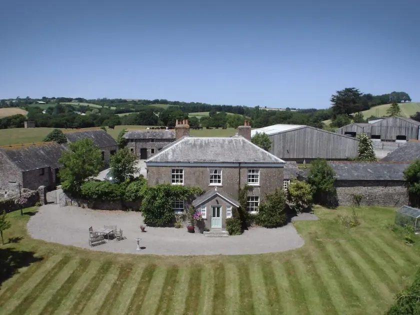 Smeaton Farm - Image 1
