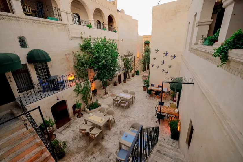 ASTARTE HOTEL - Image 1