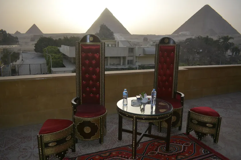 Sunshine Pyramids Hotel & Restaurant - Image 1