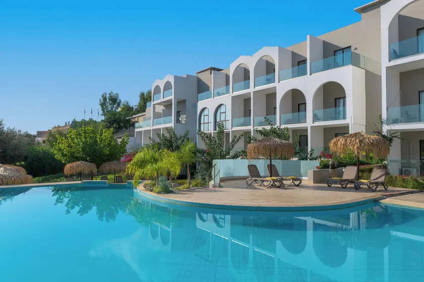 Lindos Breeze Beach Hotel - Image 1
