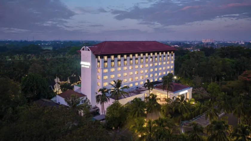 Aryaduta Lippo Village - Image 1