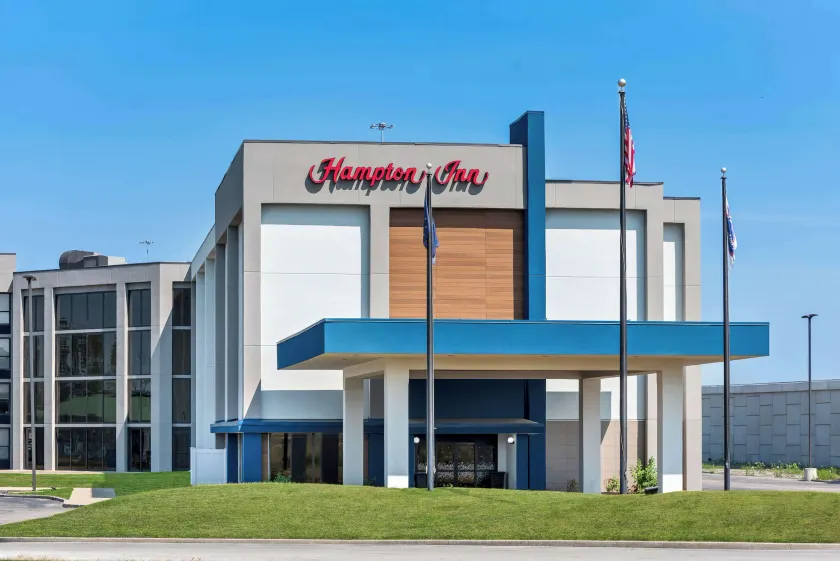 Hampton Inn Indianapolis-N.E./Castleton - Image 1