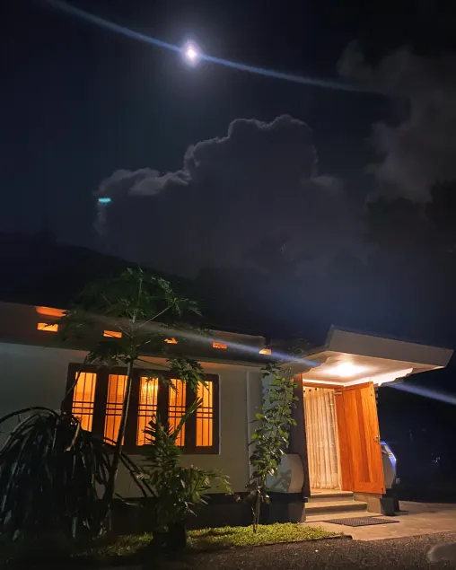 Happy Valley Residence - Image 1