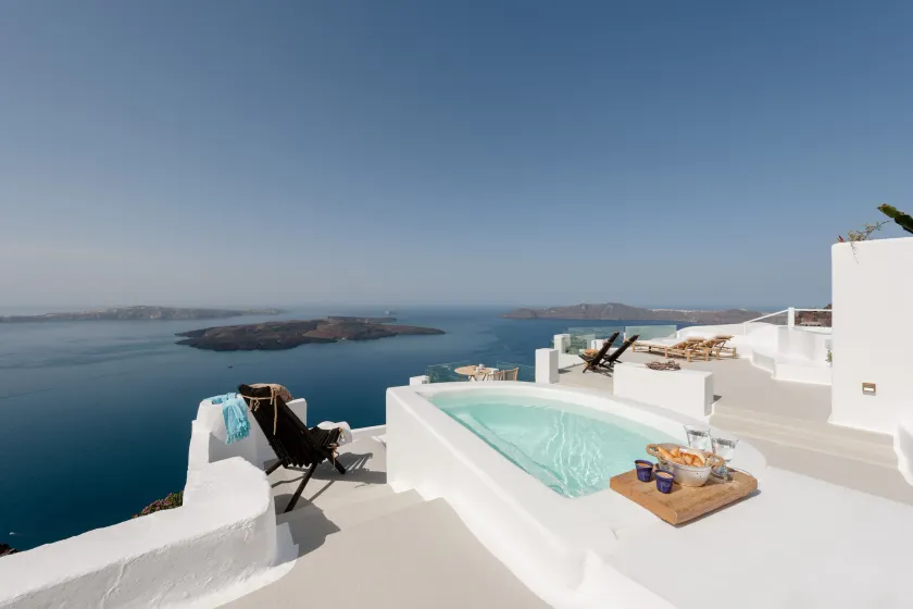 Cocoon Suites - Image 1