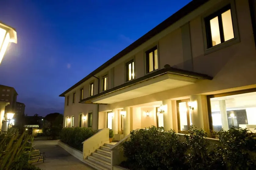Hotel Alba Roma - Image 1