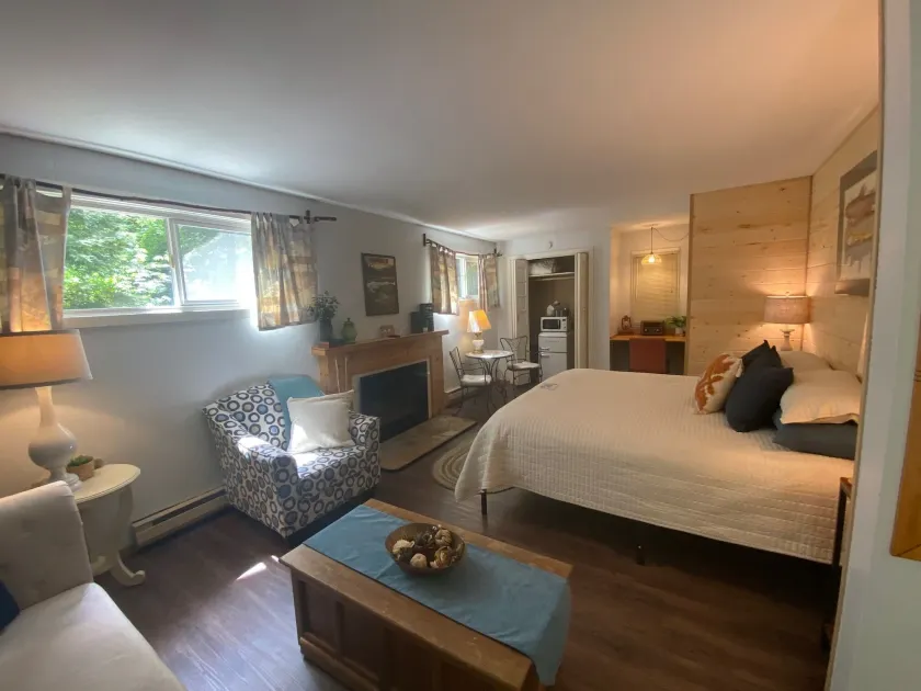 Manitou Lodge - Room