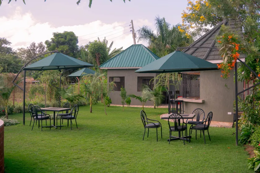 Lindrin lodge moshi - Image 1