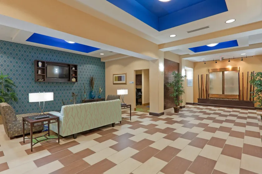 Holiday Inn Express Columbia by IHG - Lobby