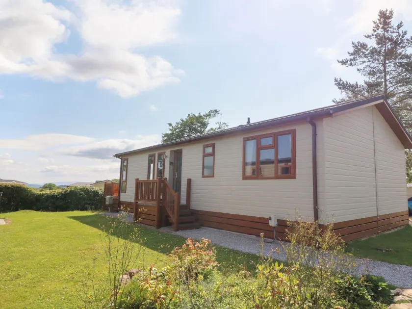 9 Pen y Ghent - Image 1