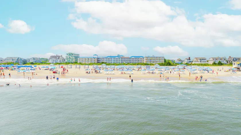 La Mer Beachfront Resort - Image 1
