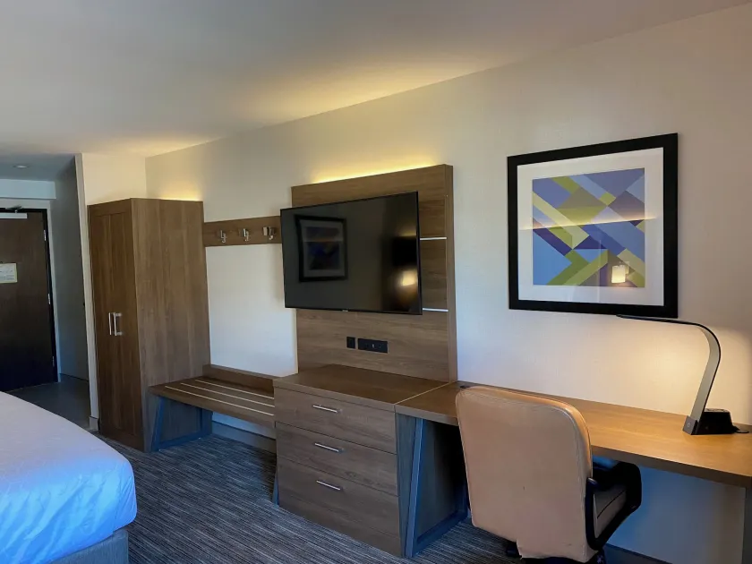 Holiday Inn Express & Suites Chatsworth by IHG - Image 1