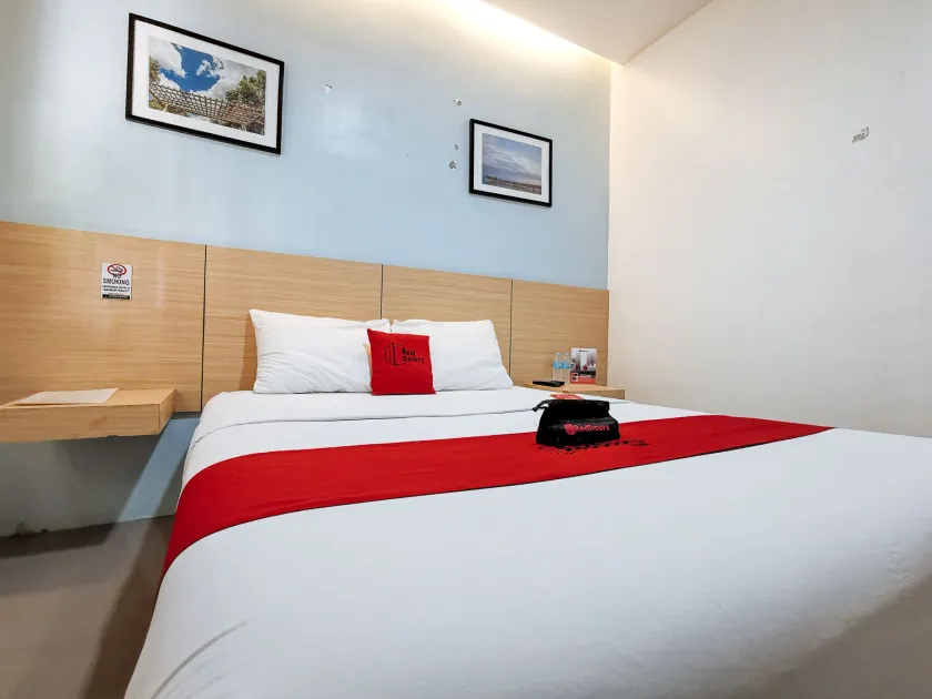 RedDoorz near Trade School Gensan - Image 1