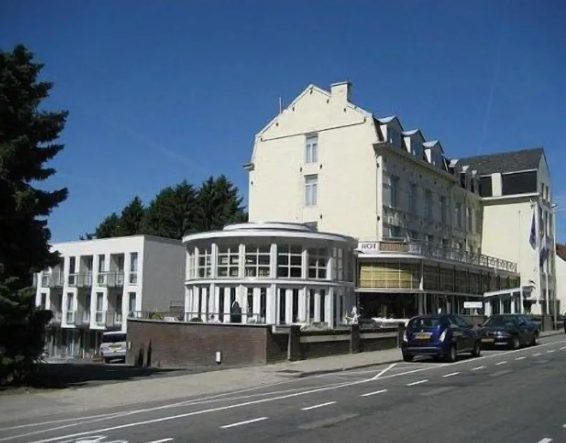 Hotel 2000 Valkenburg - Image 1