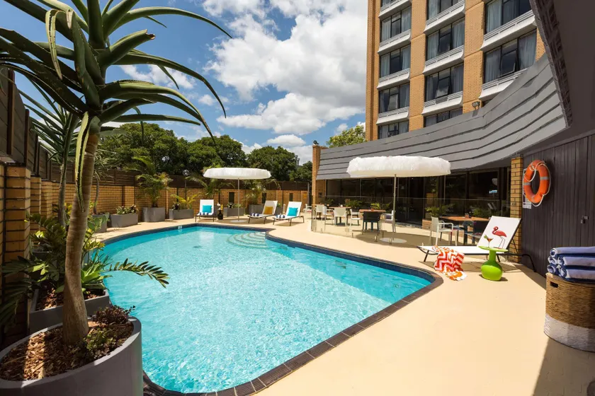 Atura Albury - Image 1