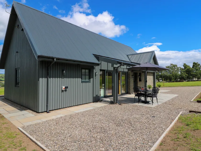Bramble Cottage - Image 1
