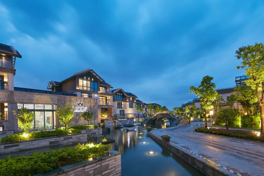 Hangzhou Water Museum Tao Hotel - Image 1