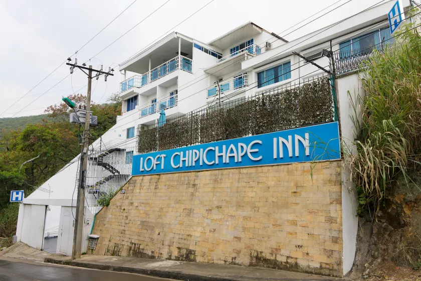 CHIPICHAPE INN - Image 1