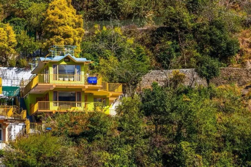 LiveAway Mussoorie, Kempty by PACK - Image 1