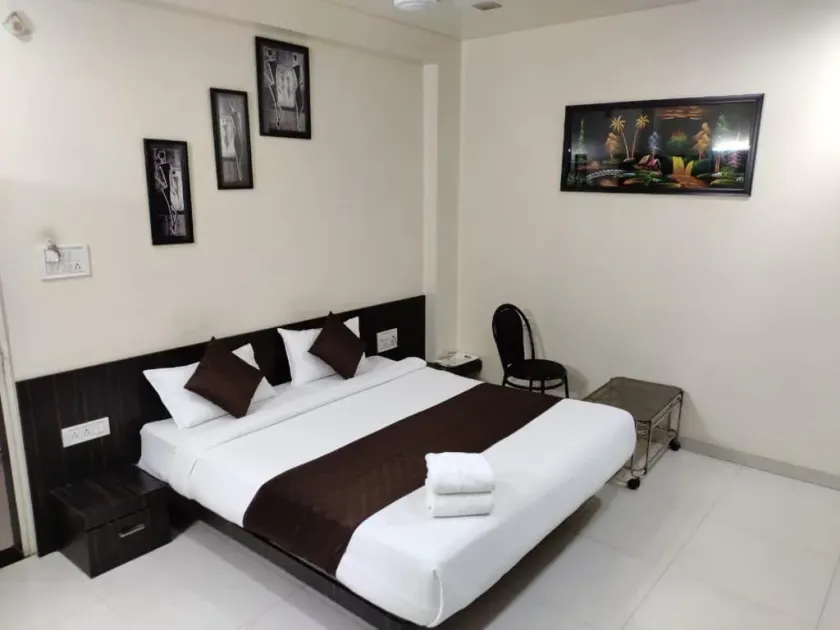 Hotel Avon International - Image 1