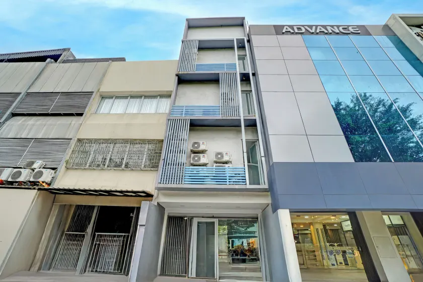 Hotel O Kemayoran Guest House - Image 1