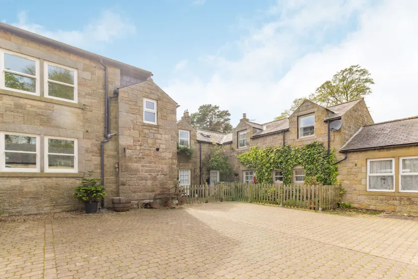 Briar Cottage - Image 1