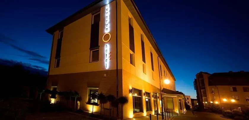 Hotel Centrum - Image 1