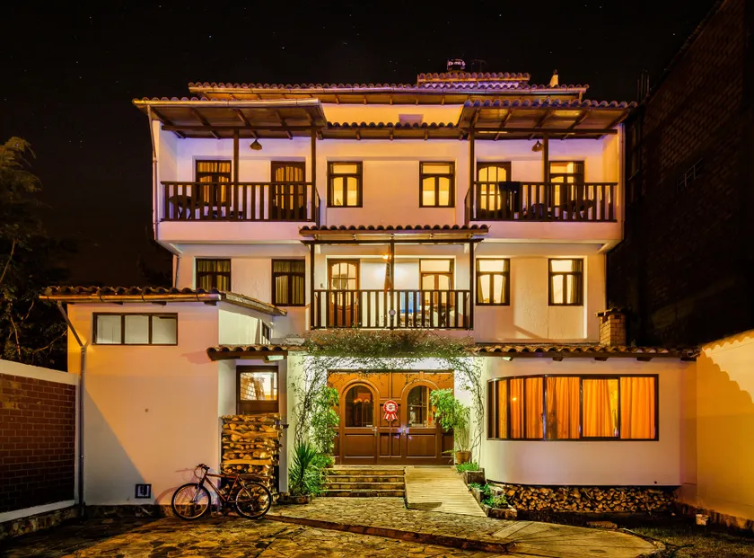 Hotel Santa Cruz - Image 1
