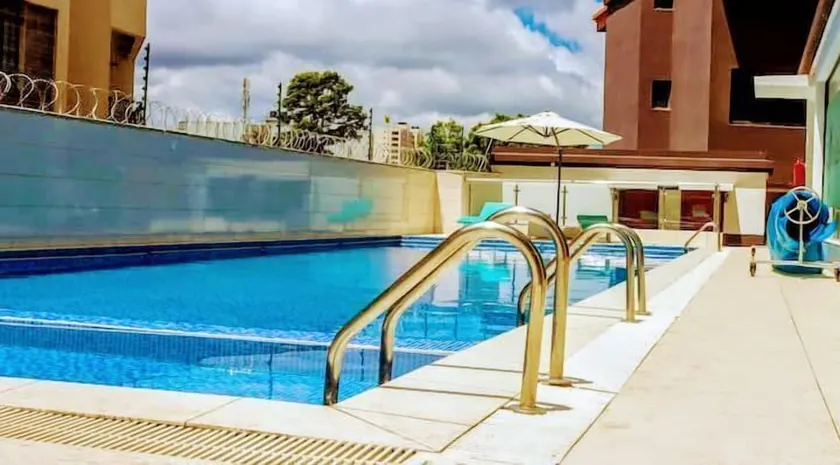 Myriad stays beachfront - Image 1