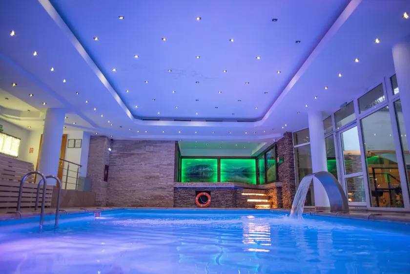 Hotel Carpathia - Image 1