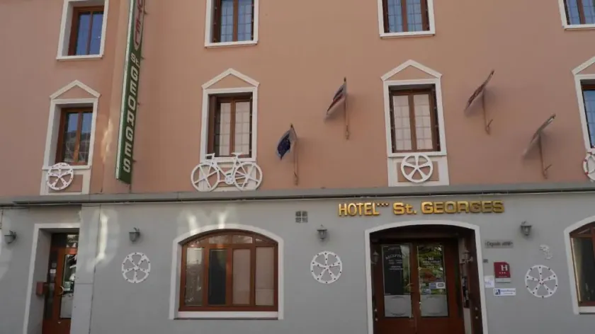 Hôtel Saint-Georges - Image 1
