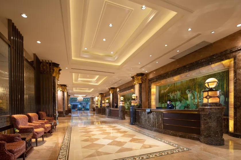 Crowne Plaza Shanghai Nanjing Road by IHG - Rezeption