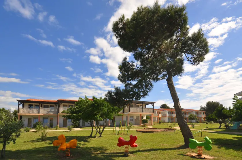 Kazela Apartments - Image 1
