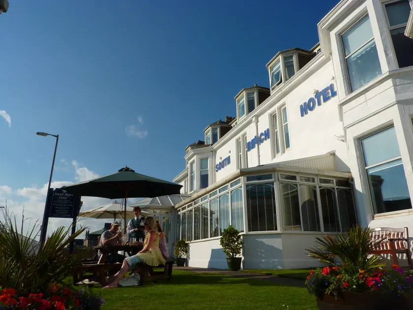South Beach Hotel - Image 1