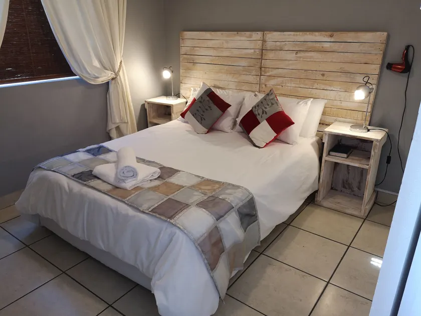 Smithland Centrally Located Accommodation - Image 1
