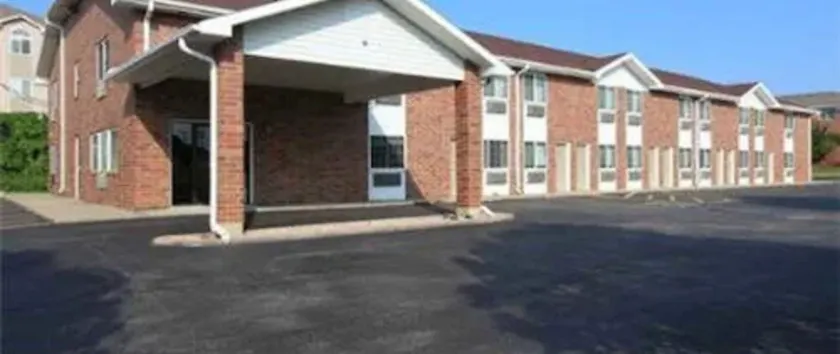 Sunrise Motel - Image 1
