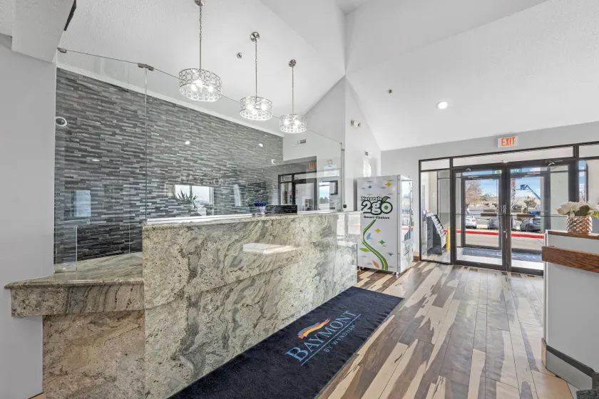 Baymont by Wyndham Fort Collins - Interior entrance