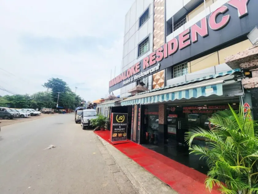 ANANDALOKE RESIDENCY - Image 1