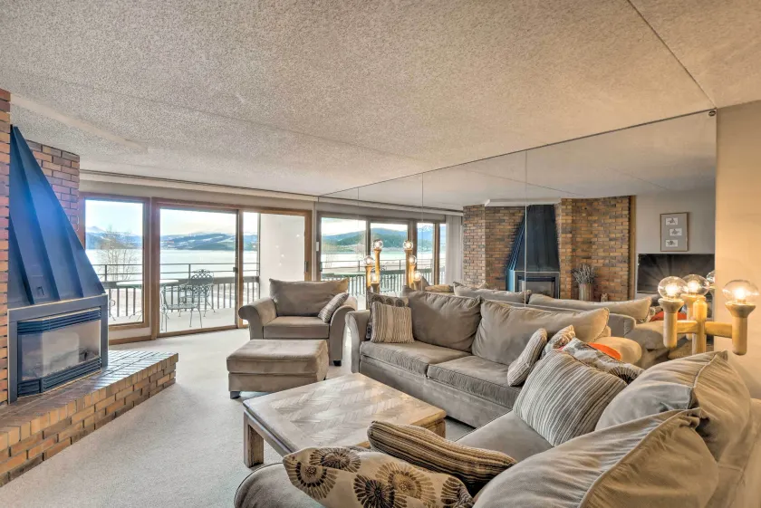 7 Mi to Keystone Resort: Condo w/ Hot Tub & Pool - Interior