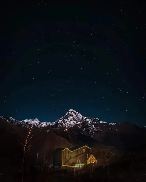 Step Inn - Kazbegi - Image 1