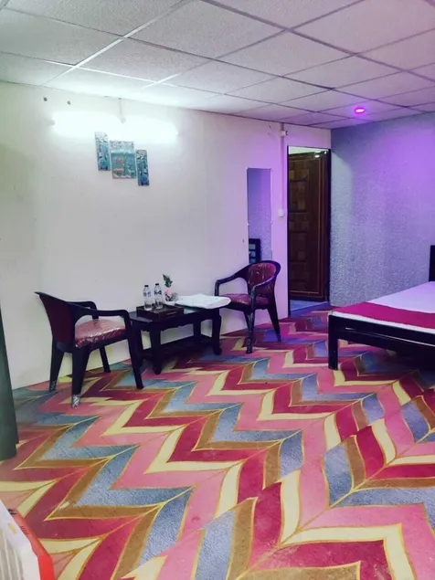 Maple Tree resort & restaurant - Reception