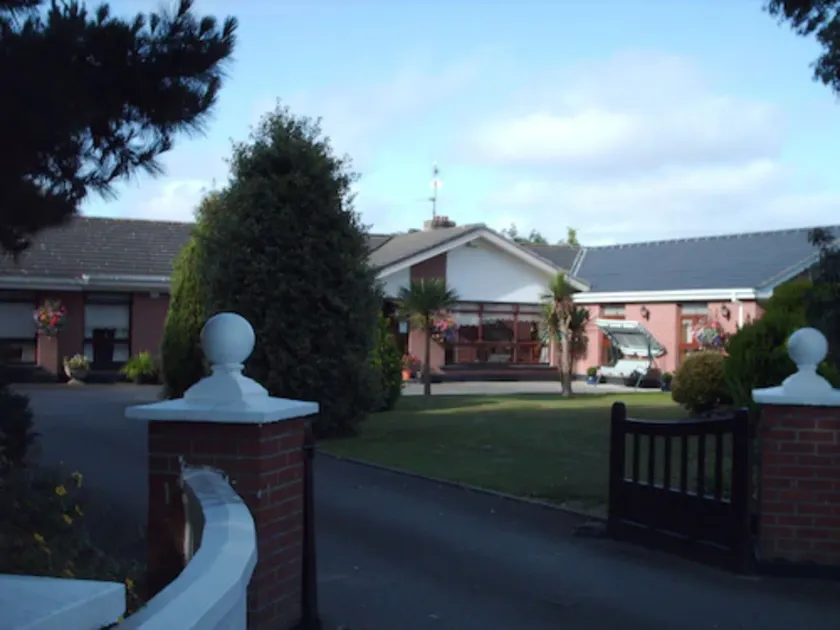Evergreen Bed & Breakfast - Image 1