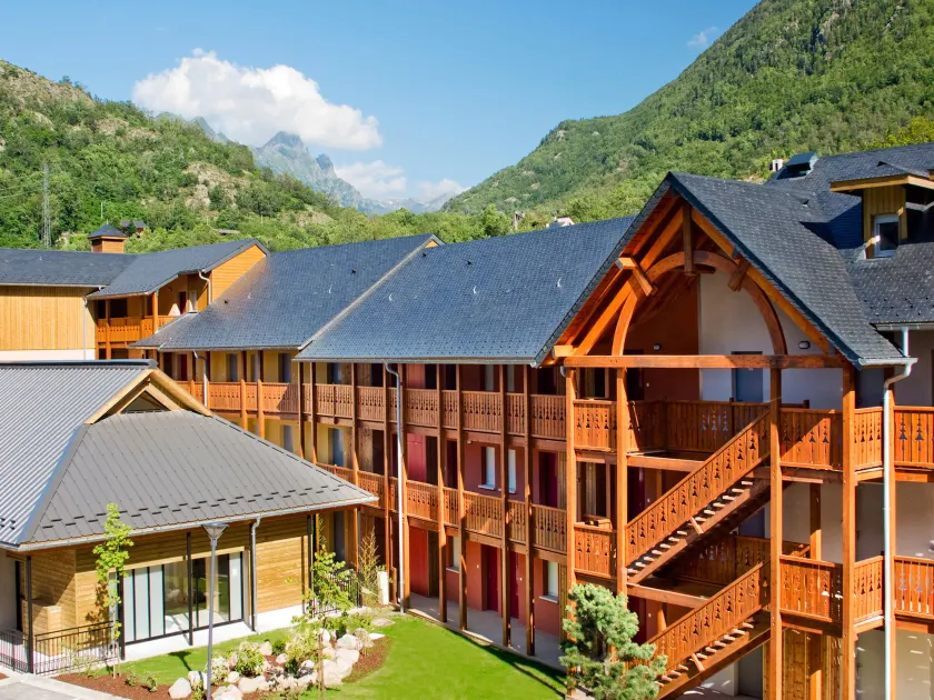 Résidence Lagrange Vacances Les Chalets d'Ax - Image 1
