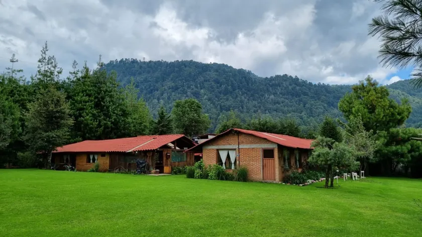 Cabañas Los Saucos - Image 1