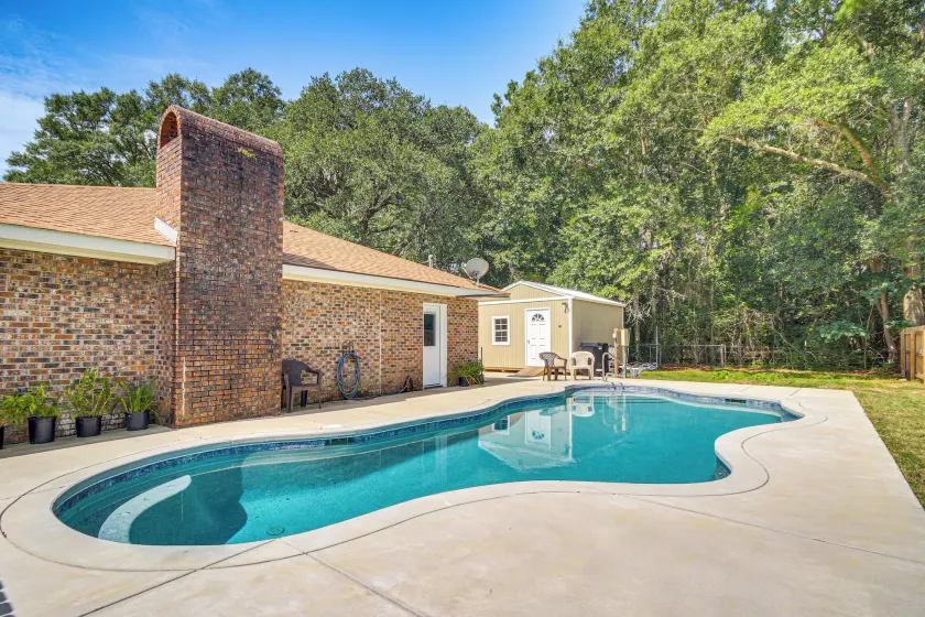 Family Getaway w/ Pool on 8 Acres in Carriere! - Image 1